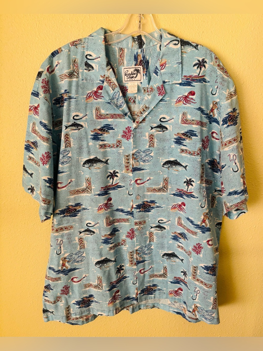 Vintage Paradise Style Hawaii Sea Animals Hawaiian Shirt Size: 2XL